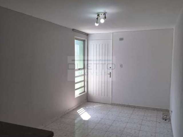 Apartamento de 02 dormitórios, à locação no Jardim Maricá, Mogi das Cruzes - SP