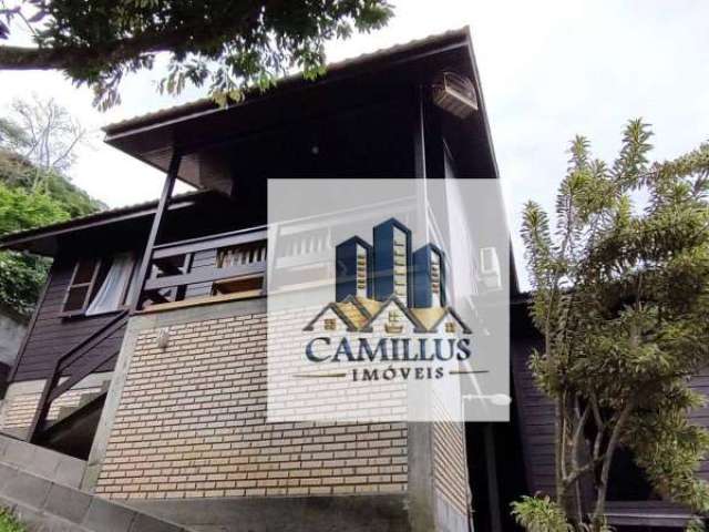 Casa com 3 dormitórios à venda, 98 m² por R$ 650.000,00 - Rio Tavares - Florianópolis/SC