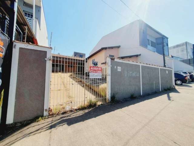 Casa comercial à venda na Avenida São Francisco de Assis, 33, Vila Real, Hortolândia por R$ 680.000