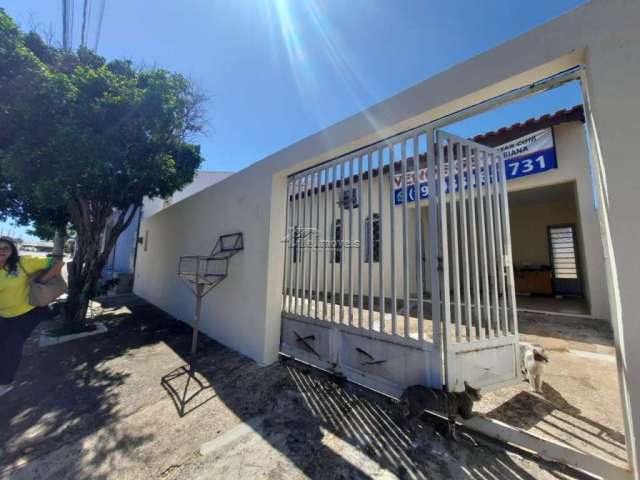 Casa com 2 quartos à venda na Rua Lamartine Babo, 144, Jardim São Bento, Hortolândia por R$ 341.000