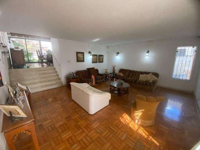 Casa com 3 dormitórios à venda, 279 m² - Vila Oliveira - Mogi das Cruzes/SP