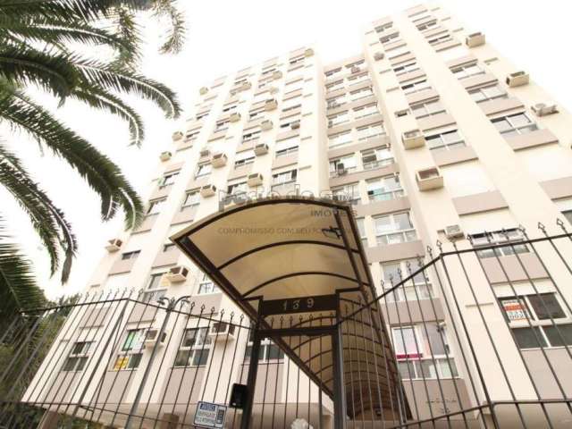 Apartamento de 02 dormitórios com garagem