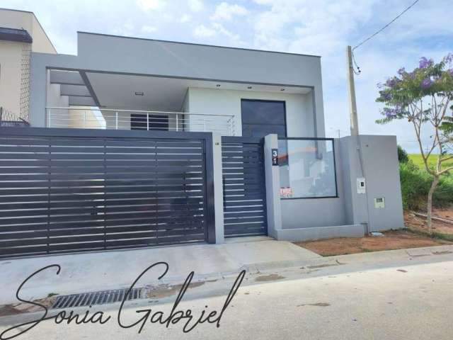 Casa nova para venda no Residencial Jardim Santa Maria em Vinhedo/São Paulo.