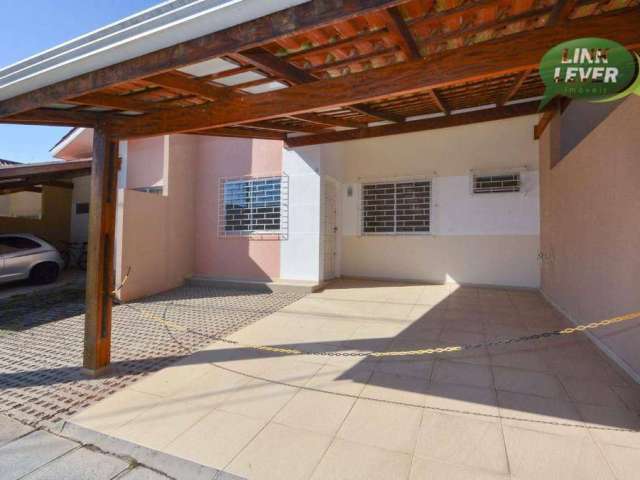 Casa com 3 dormitórios para alugar, 60 m² por R$ 3.030/mês - Santa Cândida - Curitiba/PR