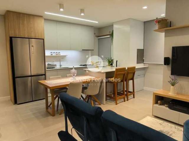 Apartamento com 2 dormitórios no Iririú