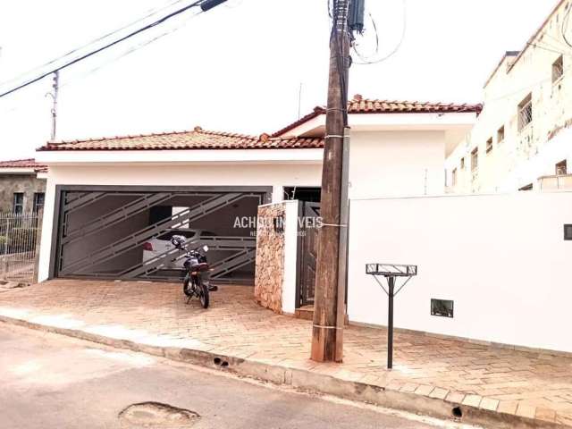 Casa para Locação em Jaboticabal, Aparecida, 3 dormitórios, 1 suíte, 2 banheiros, 2 vagas