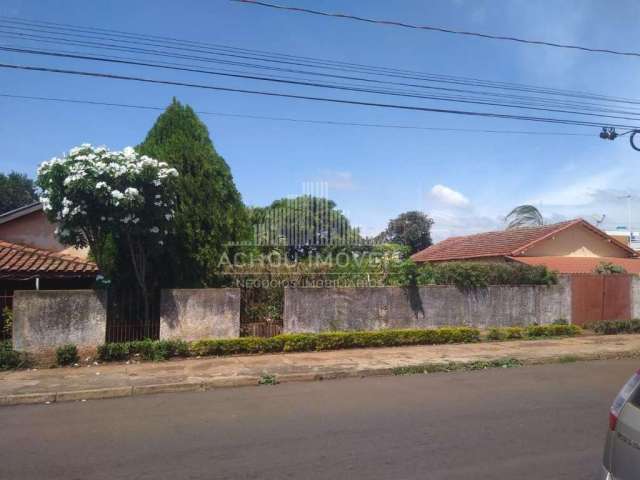 Chácara para Venda em Jaboticabal, Jardim Perina, 2 dormitórios, 1 banheiro, 2 vagas