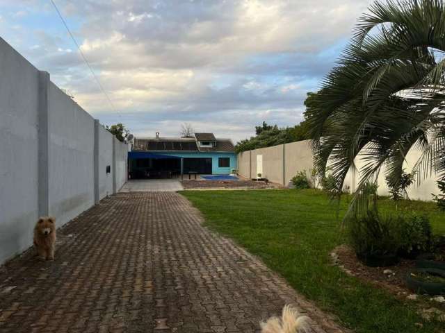 Casa para Venda em Cascavel, Santa Cruz, 2 dormitórios, 2 banheiros, 2 vagas