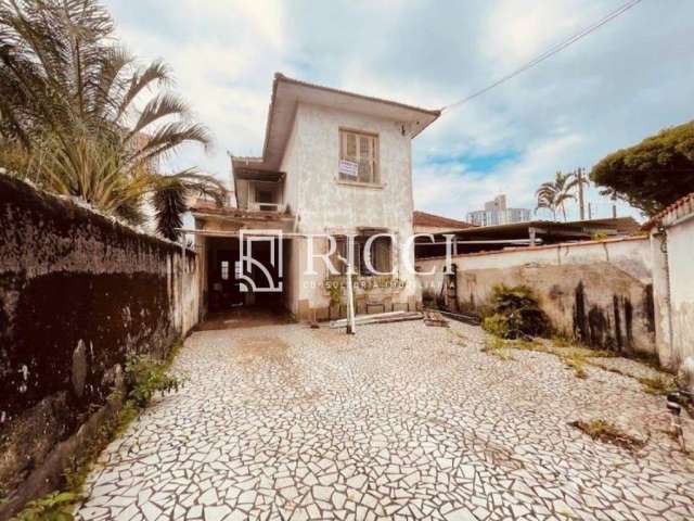 Casa com 2 quartos à venda no Macuco, Santos  por R$ 860.000