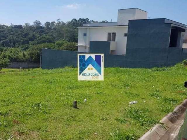 Terreno c/ Excelente Topografia para Venda no Condomínio Veneza no bairro Cesar de Souza, localizado na cidade de Mogi