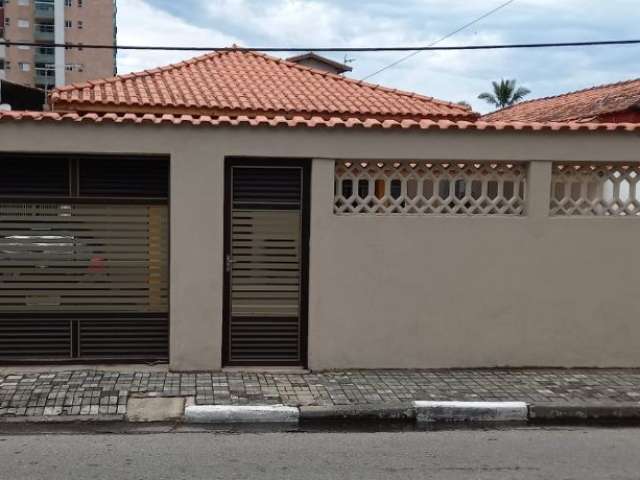 Linda casa Vila SP Mongaguá divisa com Praia Grande SP