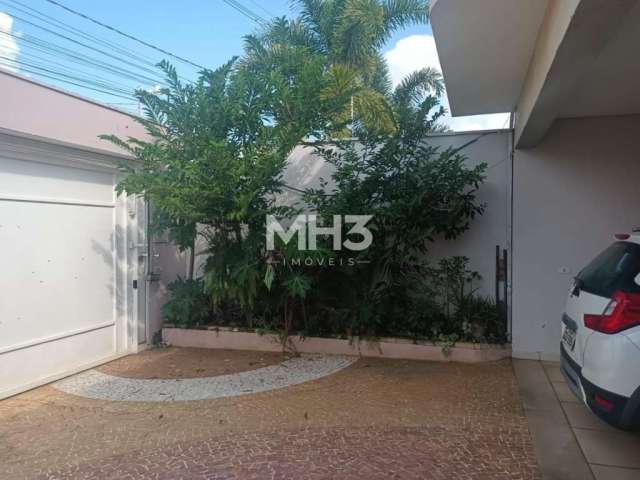 Casa com 3 quartos à venda na Rua Professora Zulmira Rameh Saab, 359, Jardim Terramérica I, Americana, 202 m2 por R$ 980.000