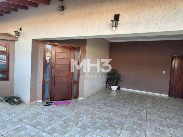 Casa com 3 quartos à venda na Vila Menuzzo, Sumaré , 170 m2 por R$ 750.000