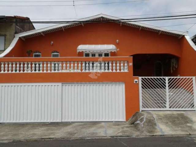 Casa com 3 quartos à venda na João Alves Correia, 30, Jardim São Pedro, Campinas, 186 m2 por R$ 520.000