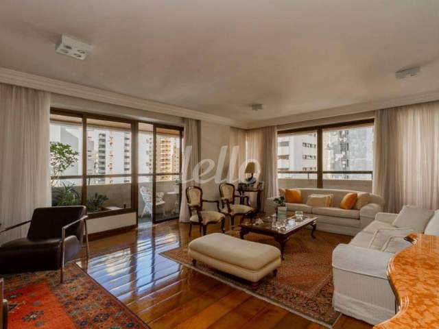 Apartamento com 3 quartos para alugar na Rua Júpiter, --, Aclimação, São Paulo, 290 m2 por R$ 10.000