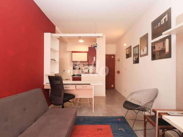 Apartamento com 1 quarto para alugar na Rua Epitácio Pessoa, --, República, São Paulo, 40 m2 por R$ 2.700