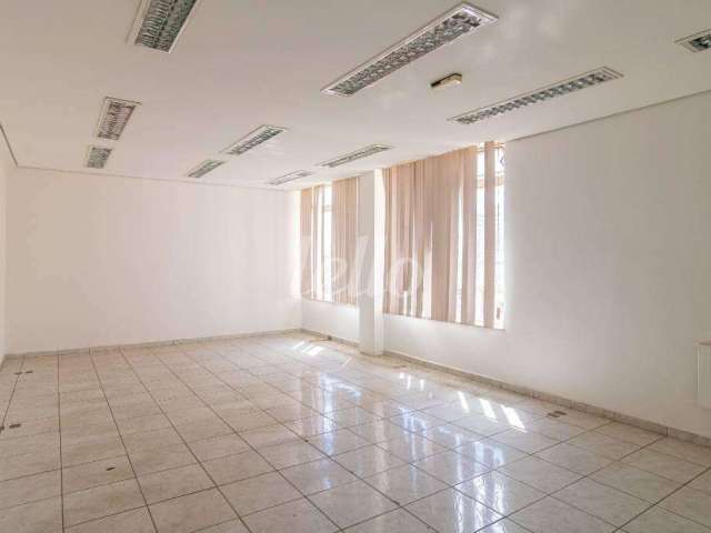 Sala comercial para alugar na Rua Barão de Itapetininga, --, República, São Paulo, 220 m2 por R$ 3.000