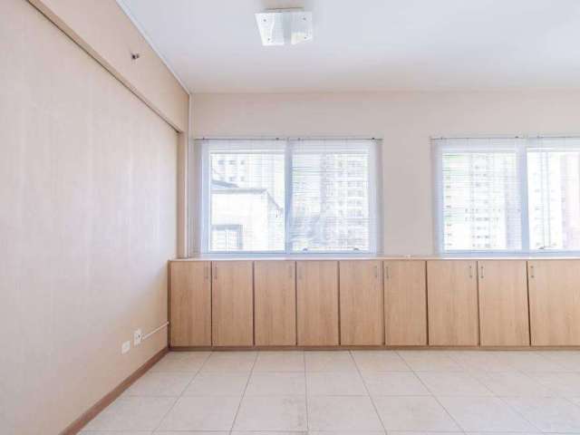 Sala comercial com 1 sala para alugar na Rua Maestro Cardim, --, Liberdade, São Paulo, 28 m2 por R$ 1.700