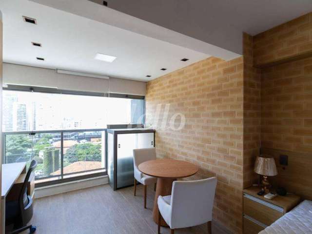 Apartamento com 1 quarto para alugar na Pç. Américo Jacomino, --, Vila Madalena, São Paulo, 30 m2 por R$ 3.100