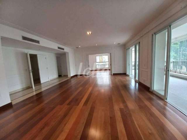 Apartamento com 4 quartos para alugar na Rua Peixoto Gomide, --, Jardins, São Paulo, 358 m2 por R$ 30.000