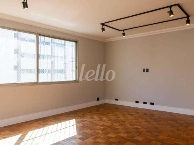 Apartamento com 3 quartos para alugar na Rua Oscar Freire, --, Pinheiros, São Paulo, 113 m2 por R$ 10.000