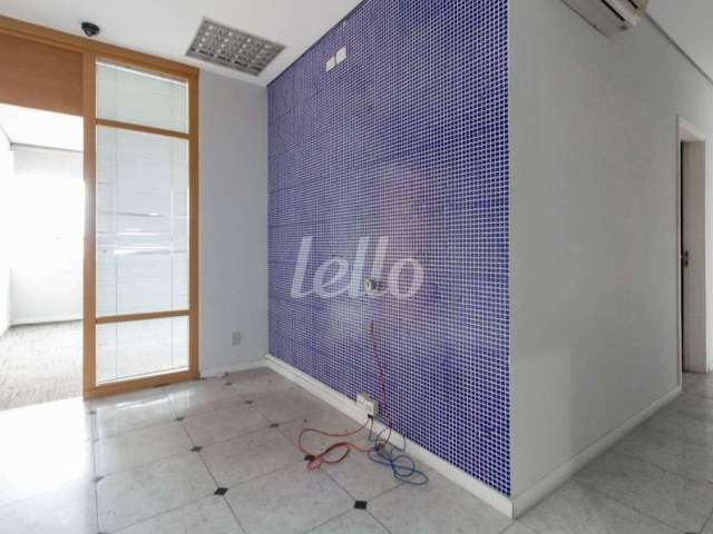 Sala comercial com 8 salas para alugar na Avenida Brigadeiro Faria Lima, --, Pinheiros, São Paulo, 205 m2 por R$ 13.000