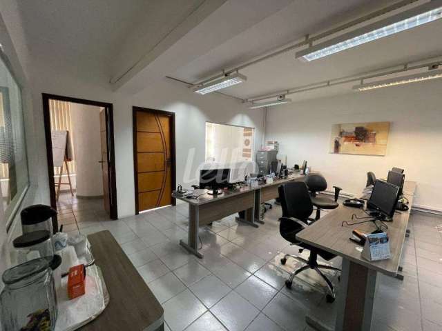 Sala comercial com 4 salas para alugar na Praça Ramos de Azevedo, --, República, São Paulo, 120 m2 por R$ 3.200