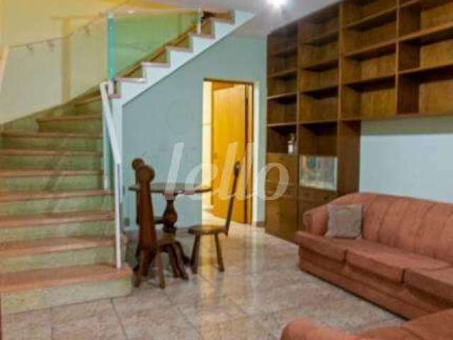 Casa com 2 quartos para alugar na Rua das Caneleiras, --, Jardim, Santo André, 115 m2 por R$ 5.000