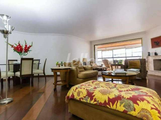 Apartamento com 4 quartos para alugar na Av. Professor Alceu Maynard Araújo, --, Chácara Santo Antônio, São Paulo, 190 m2 por R$ 8.000