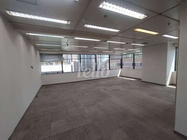 Sala comercial com 11 salas para alugar na Av. Engenheiro Luiz Carlos Berrini, --, Brooklin, São Paulo, 588 m2 por R$ 35.300