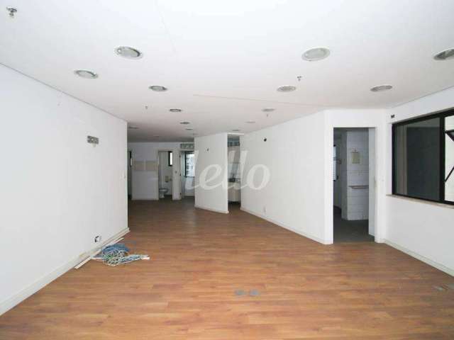 Sala comercial com 4 salas para alugar na Rua Maestro Cardim, --, Bela Vista, São Paulo, 126 m2 por R$ 5.500