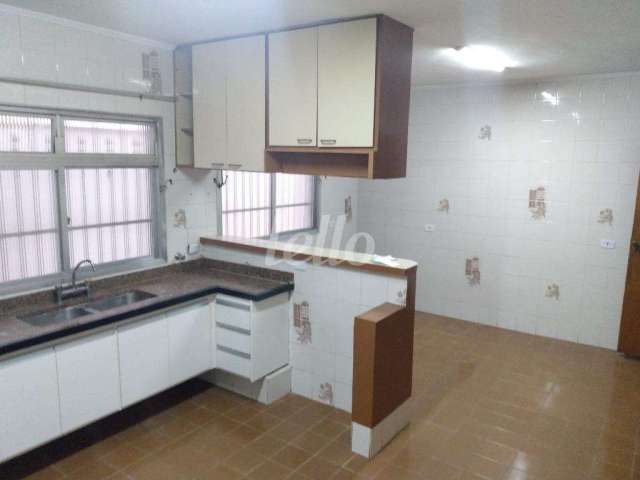 Casa com 3 quartos para alugar na Rua Correia de Almeida, --, Jabaquara, São Paulo, 255 m2 por R$ 6.000