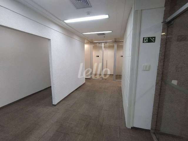 Sala comercial com 11 salas para alugar na Av. Engenheiro Luiz Carlos Berrini, --, Brooklin, São Paulo, 297 m2 por R$ 17.650