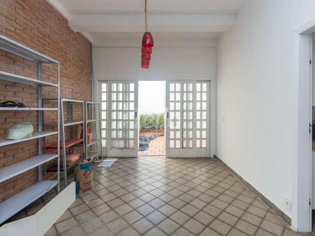 Casa com 3 quartos para alugar na Av. Aratãs, --, Moema, São Paulo, 240 m2 por R$ 6.000