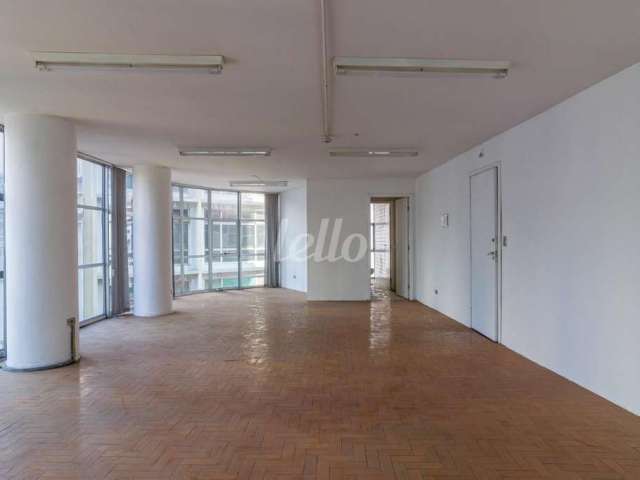 Sala comercial para alugar na Rua José Bonifácio, --, Sé, São Paulo, 307 m2 por R$ 8.000