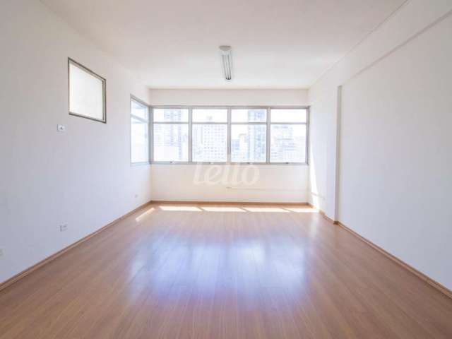 Ponto comercial com 1 sala para alugar na Praça da Liberdade, --, Liberdade, São Paulo, 46 m2 por R$ 1.600