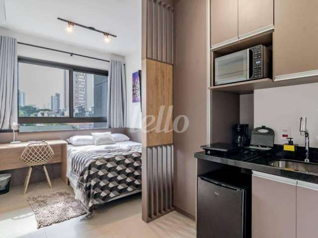 Apartamento para alugar na Rua Turiassu, --, Perdizes, São Paulo, 18 m2 por R$ 5.000