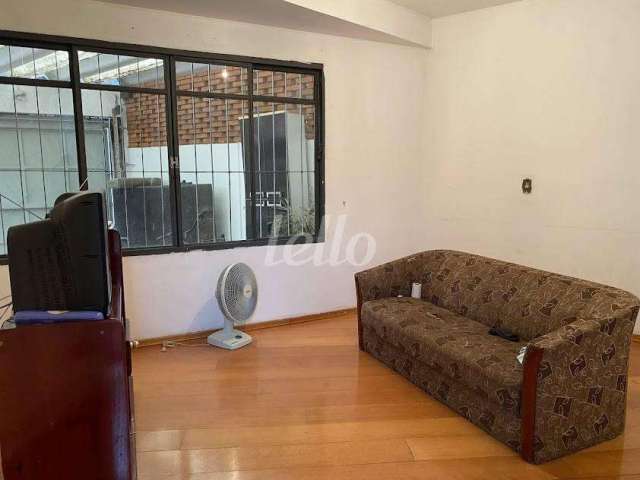 Casa com 2 quartos à venda na Rua Neves Paulista, 219, Tucuruvi, São Paulo, 220 m2 por R$ 700.000