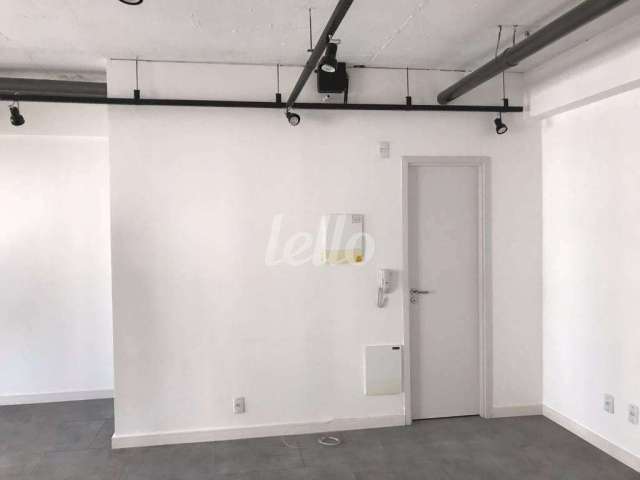 Sala comercial com 1 sala à venda na Rua Cardeal Arcoverde, 745, Pinheiros, São Paulo, 50 m2 por R$ 600.000