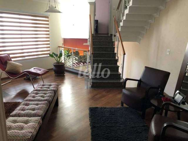 Casa à venda na Rua Torquato Tasso, 758, Vila Prudente, São Paulo, 232 m2 por R$ 1.700.000