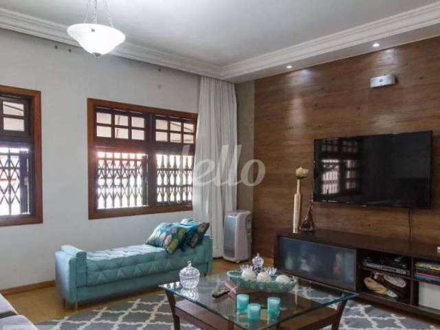 Casa com 3 quartos à venda na Rua Jacaiobi, 63, Vila Prudente, São Paulo, 210 m2 por R$ 1.065.000