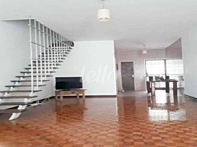 Casa comercial com 3 salas à venda na Rua Vitorino de Morais, 46, Chácara Santo Antônio, São Paulo, 177 m2 por R$ 1.060.000