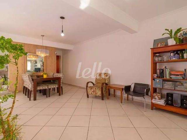 Casa comercial com 2 salas à venda na Rua Sabino, 104, Saúde, São Paulo, 140 m2 por R$ 1.650.000