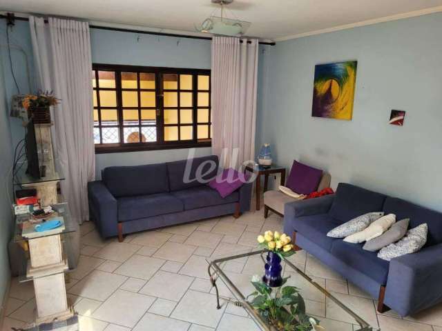 Casa com 3 quartos à venda na Rua Américo Vespucci, 822, Vila Prudente, São Paulo, 181 m2 por R$ 900.000