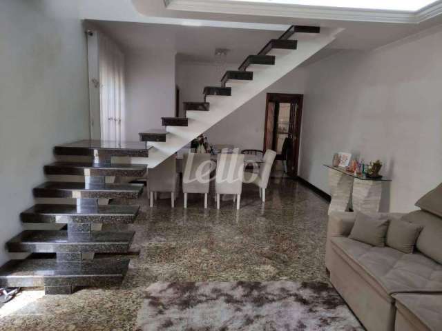 Casa com 3 quartos à venda na Rua Rosali, 164, Vila Maranduba, Guarulhos, 158 m2 por R$ 750.000