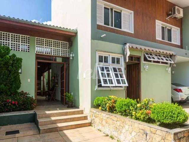 Casa com 3 quartos à venda na Rua Santo Inácio, 60, Vila Vivaldi, São Bernardo do Campo, 300 m2 por R$ 1.064.000