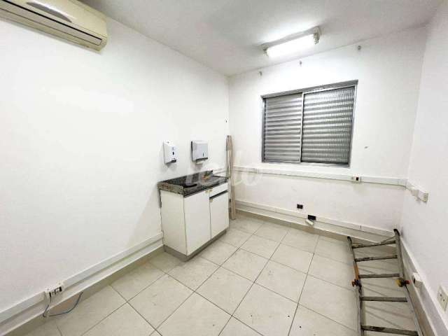 Casa comercial com 9 salas à venda na Av. Moreira Guimarães, 770, Moema, São Paulo, 260 m2 por R$ 2.500.000