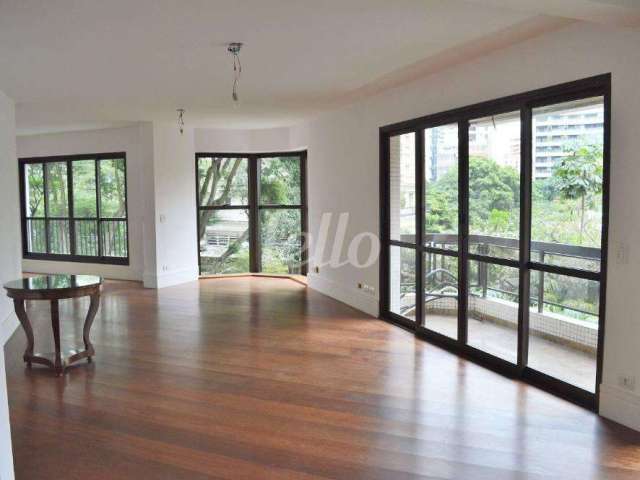 Apartamento com 3 quartos à venda na Rua Lourenço de Almeida, 657, Vila Nova Conceição, São Paulo, 210 m2 por R$ 8.200.000