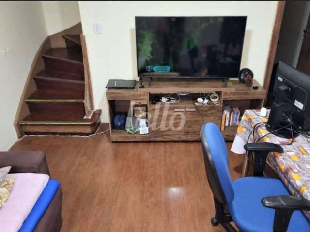 Casa com 2 quartos à venda na Rua Paulo Orozimbo, 45, Cambuci, São Paulo, 70 m2 por R$ 490.000