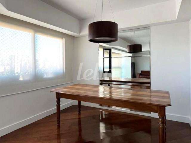 Apartamento com 3 quartos à venda na Av. dos Imarés, 527, Moema, São Paulo, 91 m2 por R$ 1.375.000